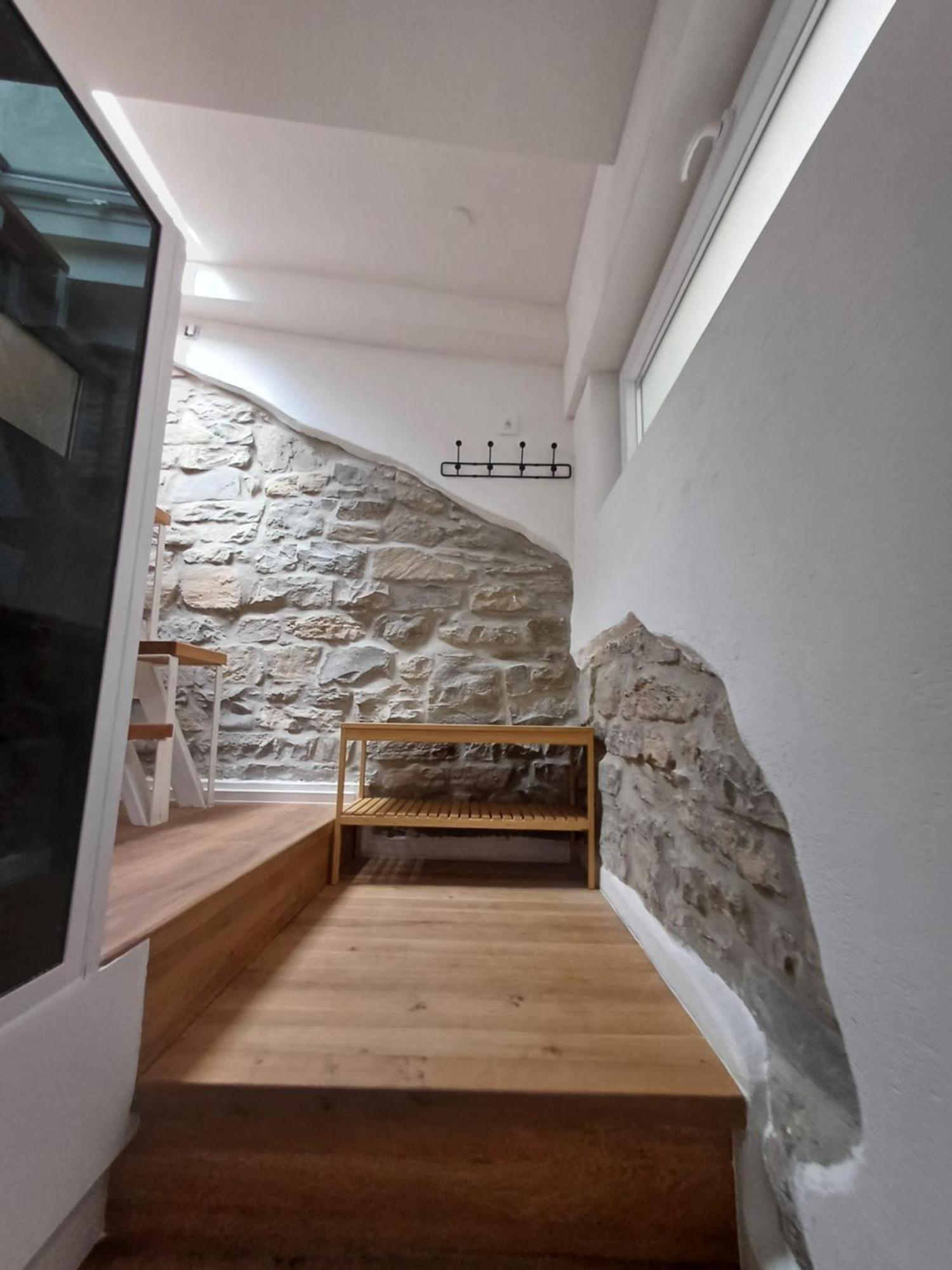 Pirana Apartment Bagian luar foto